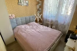 3-к. квартира, 60 м², 9/9 эт.