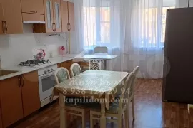 2-к. квартира, 68 м², 2/5 эт.