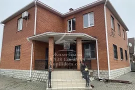 Продается 2-этажный дом, 280 м²
Расположение